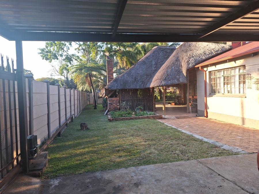 3 Bedroom Property for Sale in Bodorp North West